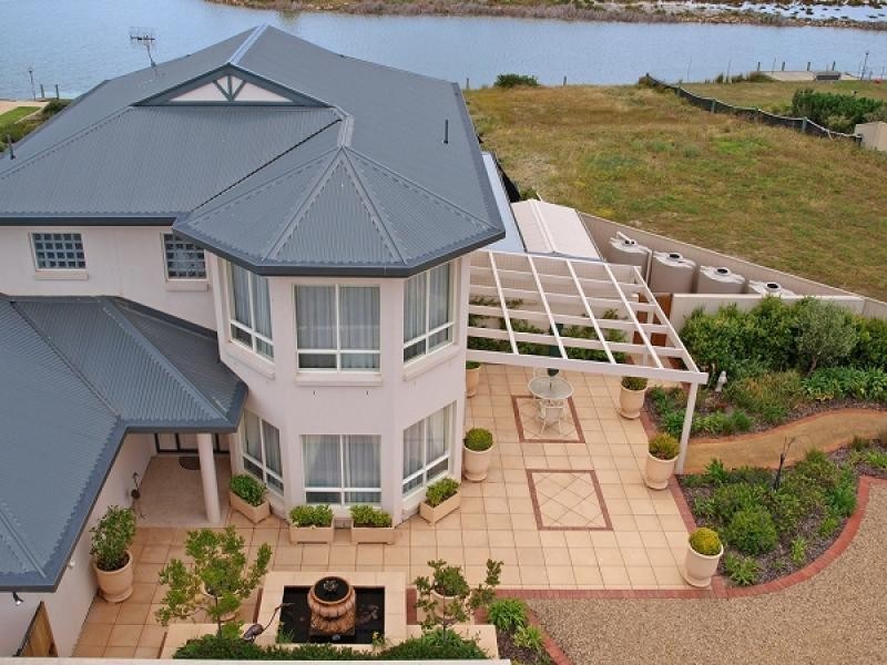 10 Arcadia Avenue, Hindmarsh Island SA 5214