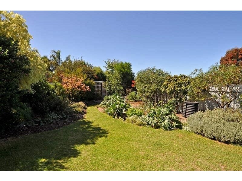 2 A New Jersey Crescent, Goolwa North SA 5214