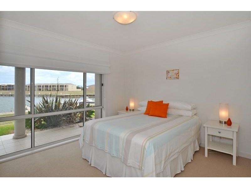 43 Vesta Drive, Hindmarsh Island SA 5214