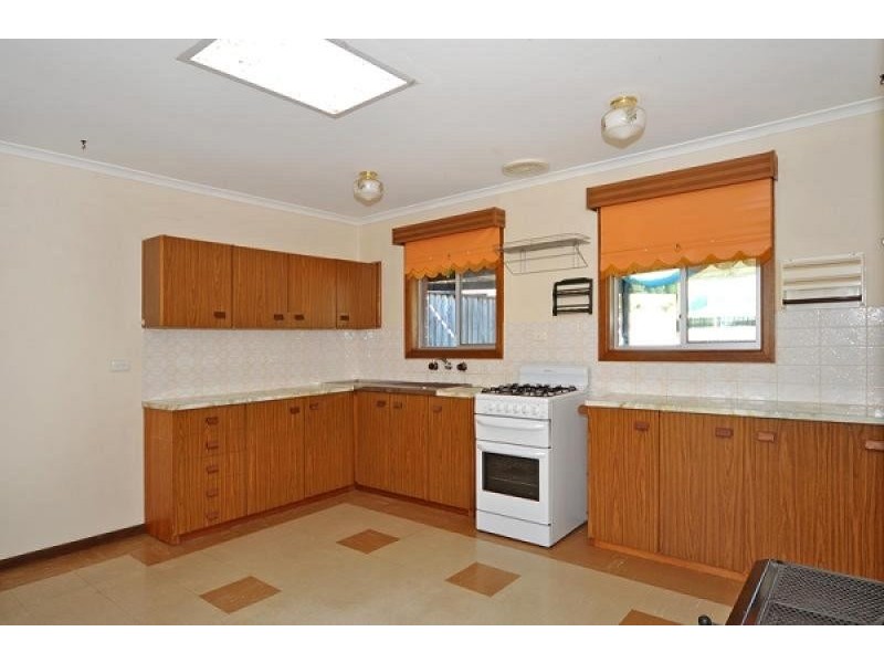 15 Merrett Avenue, Goolwa Beach SA 5214