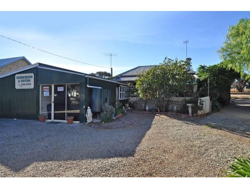 4 Main Road, Middleton SA 5213