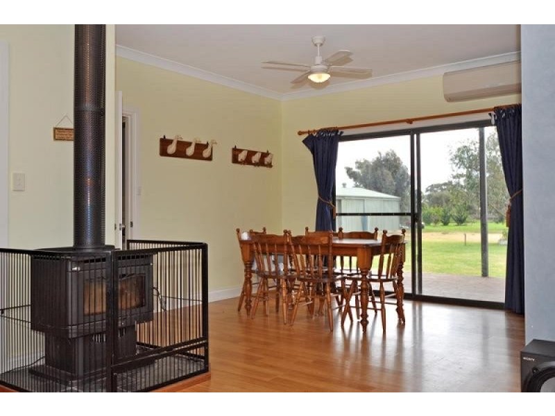 11 Corio Terrace, Goolwa SA 5214