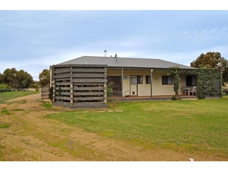 11 Corio Terrace, Goolwa SA 5214