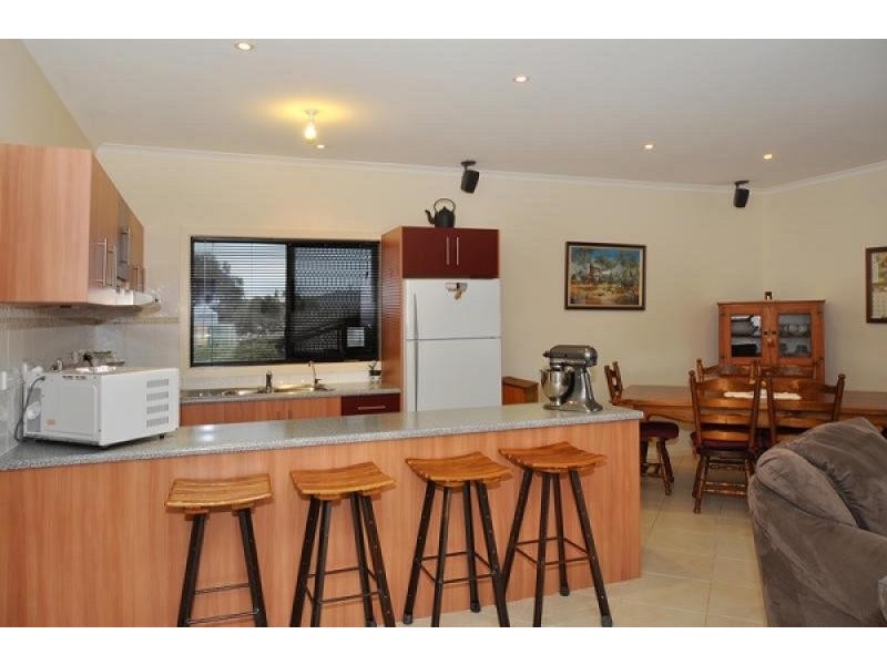 4 Merrett Avenue, Goolwa Beach SA 5214