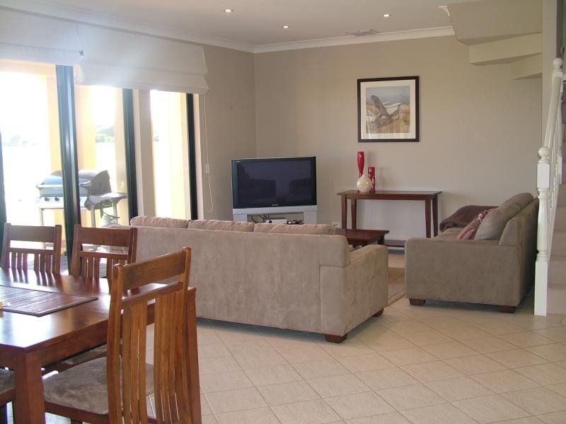 15 Vesta Drive, Hindmarsh Island SA 5214