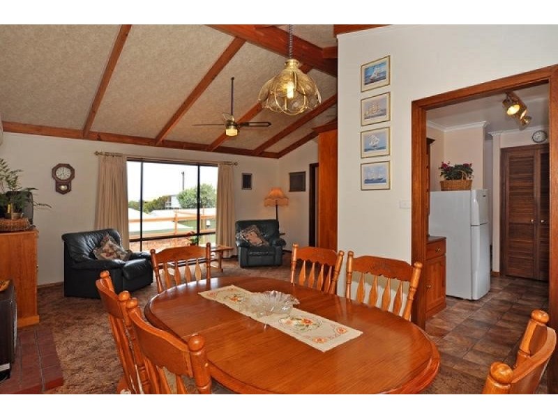 42 Kightley Road, Goolwa Beach SA 5214