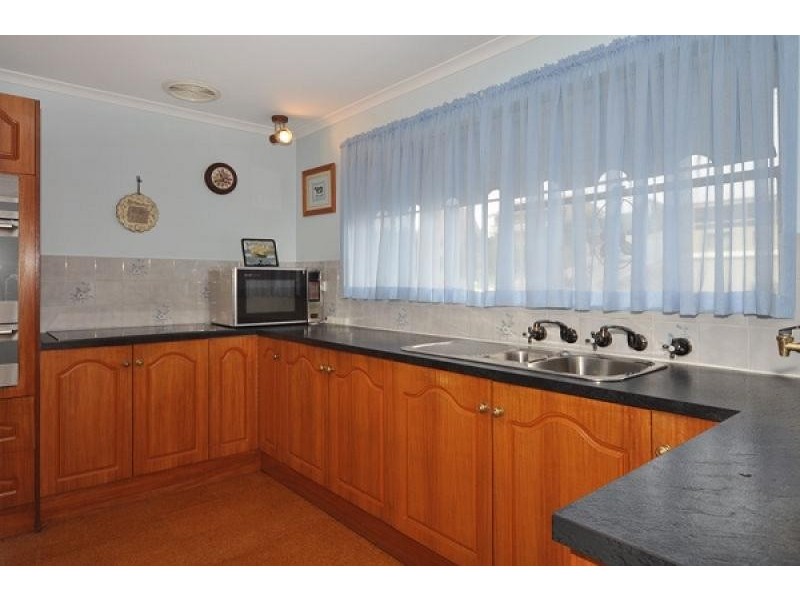 27 Underwood Avenue, Goolwa Beach SA 5214