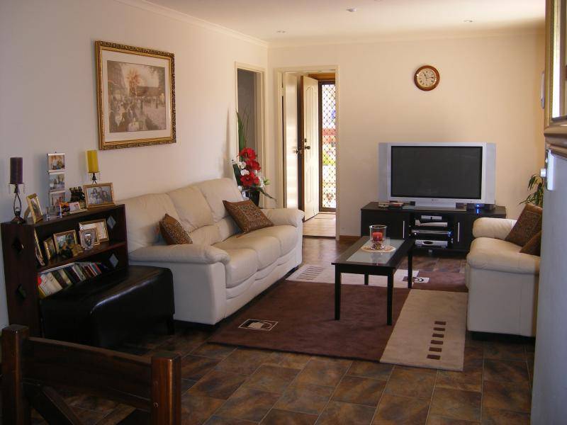 2 MADISON COURT, Hallett Cove SA 5158