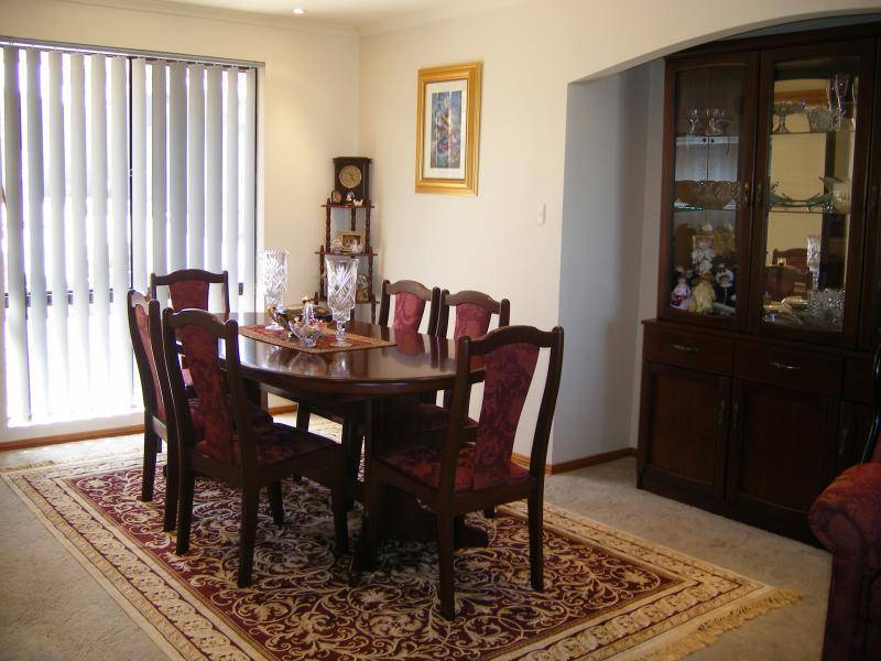 2 MADISON COURT, Hallett Cove SA 5158