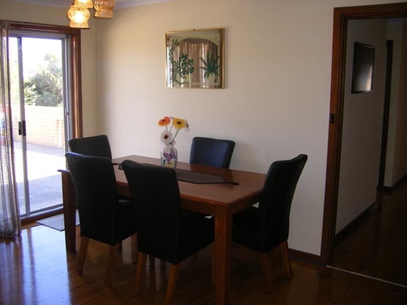 24 DUTCHMAN DRIVE, Hallett Cove SA 5158