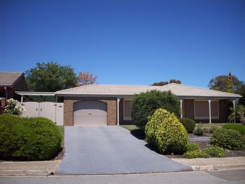 9 FARMING CRESCENT, Hallett Cove SA 5158