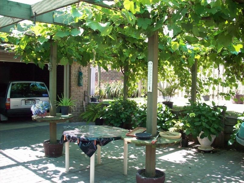 9 FARMING CRESCENT, Hallett Cove SA 5158