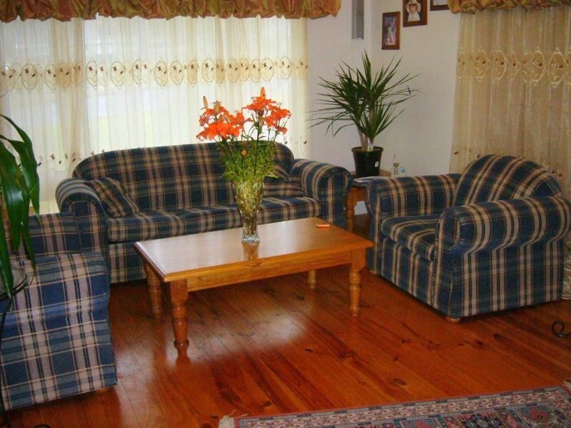 5 SOVEREIGN STREET, Hallett Cove SA 5158