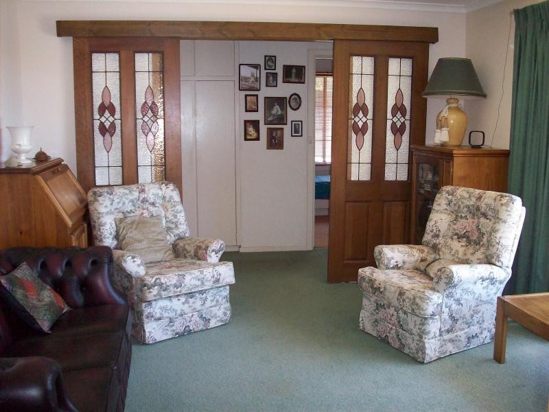 2 PAVANA COURT, Hallett Cove SA 5158