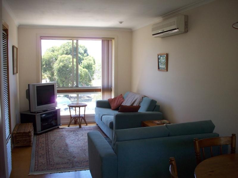 2 PAVANA COURT, Hallett Cove SA 5158