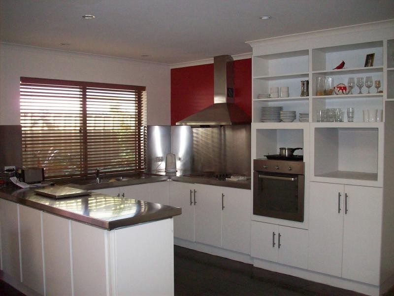 14 BURRINGTON STREET, Hallett Cove SA 5158