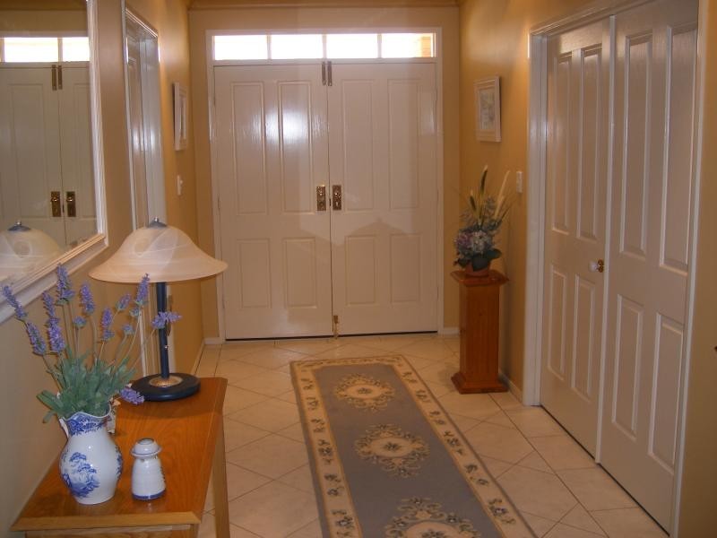 20 Ingleton Drive, Hallett Cove SA 5158