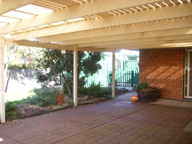 54 VENNACHAR DRIVE, Hallett Cove SA 5158