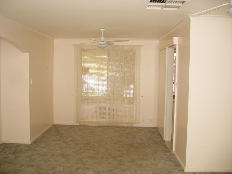 54 VENNACHAR DRIVE, Hallett Cove SA 5158