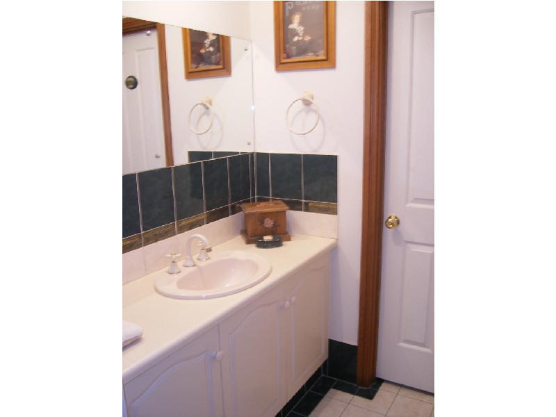 38 ENGINEHOUSE DRIVE, Sheidow Park SA 5158