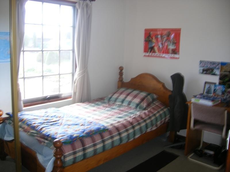 8 Mistral Court, Hallett Cove SA 5158