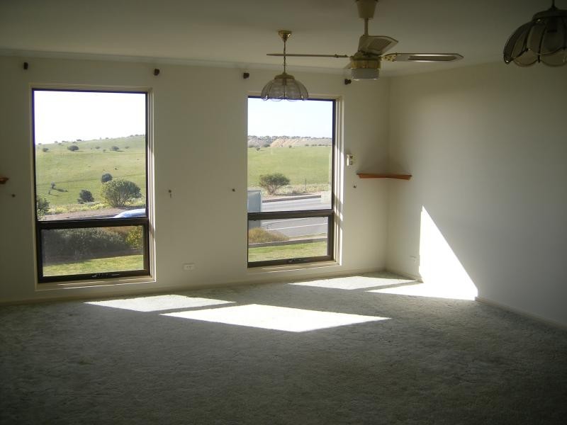 86 Perry Barr Road, Hallett Cove SA 5158
