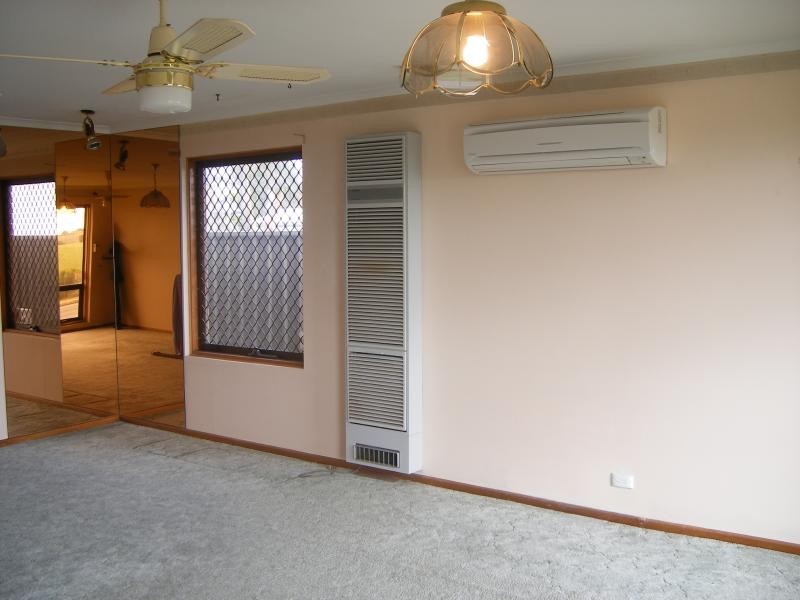 86 Perry Barr Road, Hallett Cove SA 5158