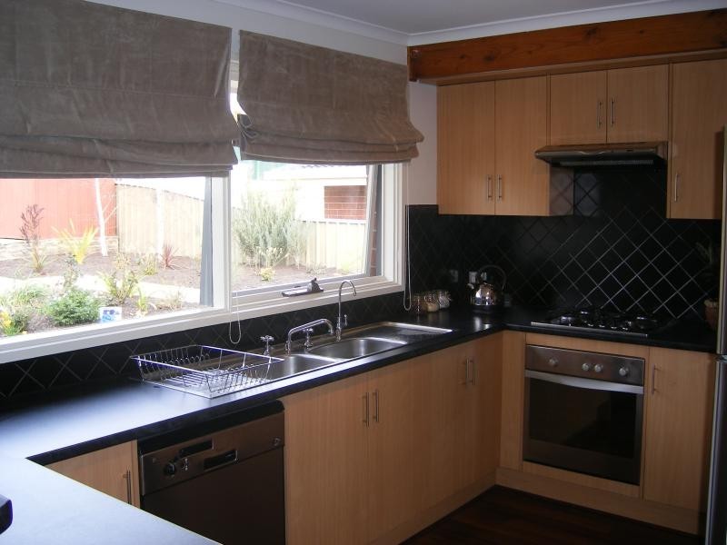 56 Sandison Road, Hallett Cove SA 5158