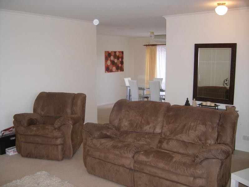 7 Ingleton Drive, Hallett Cove SA 5158