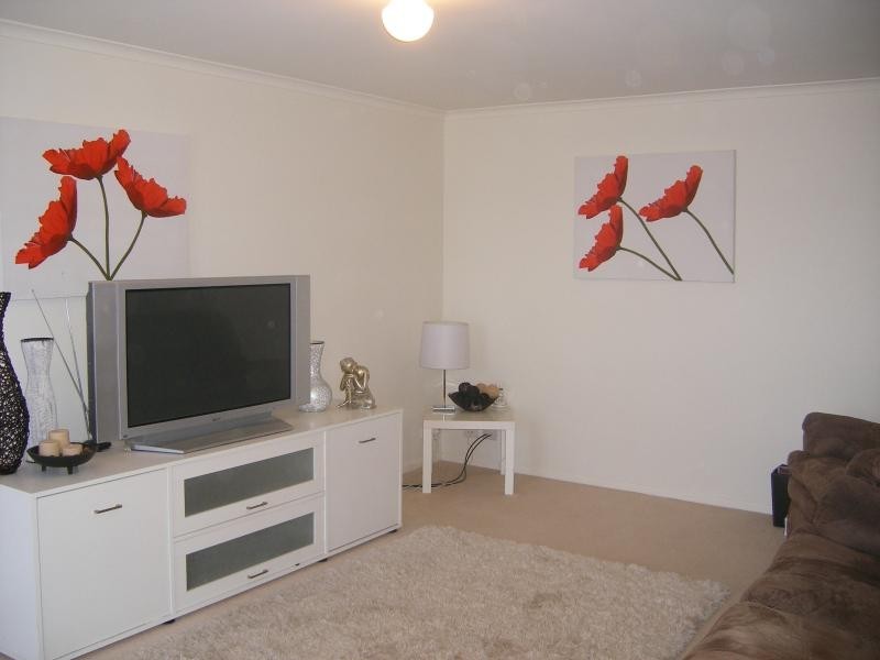 7 Ingleton Drive, Hallett Cove SA 5158