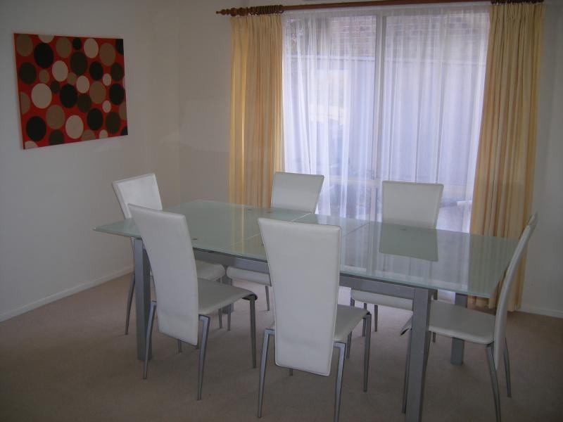7 Ingleton Drive, Hallett Cove SA 5158