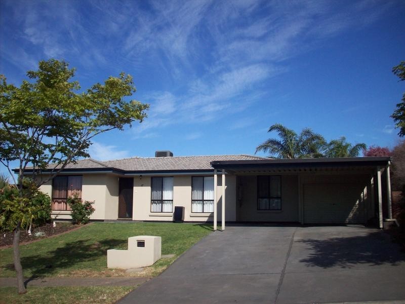 17 Lyons Circuit, Trott Park SA 5158