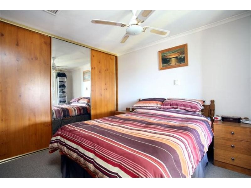 17 Lyons Circuit, Trott Park SA 5158