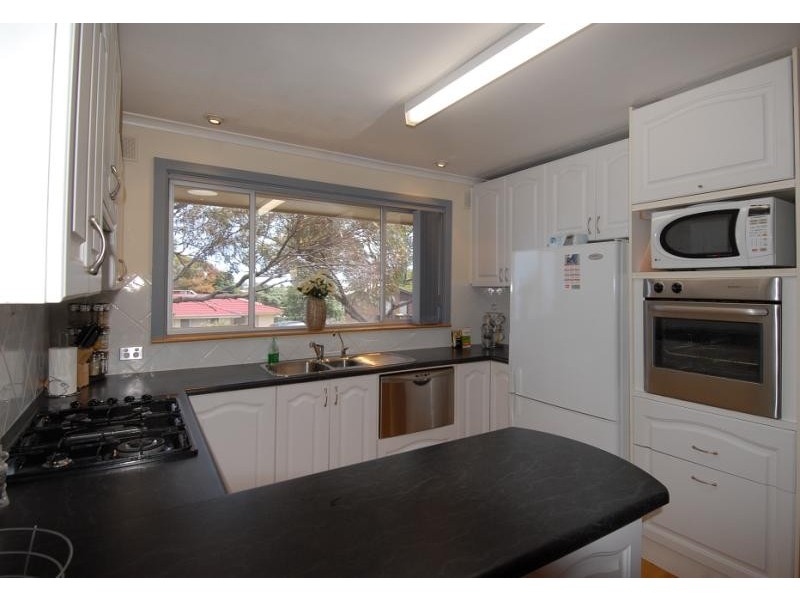 8 Ariel Street, Hallett Cove SA 5158