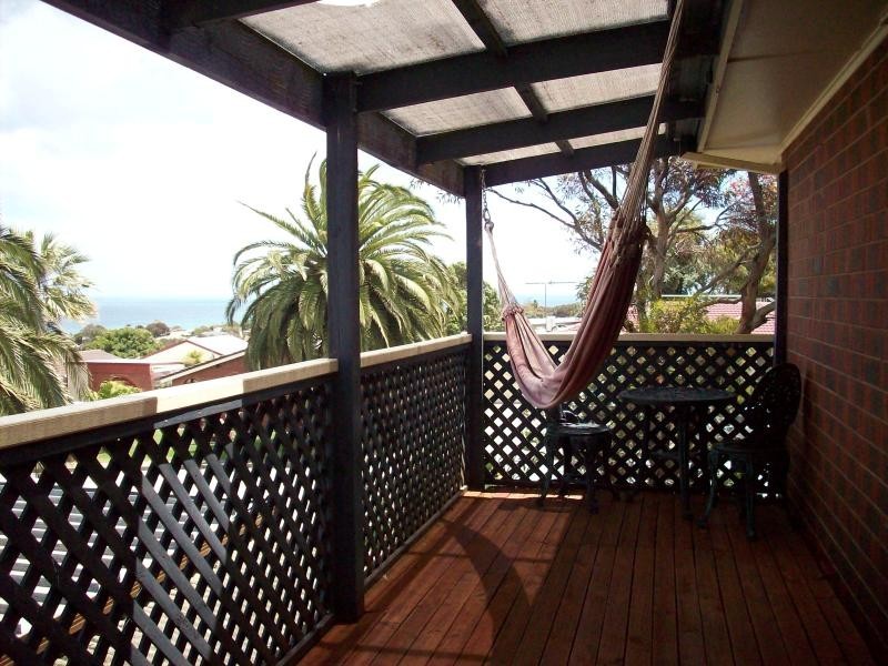 8 Ariel Street, Hallett Cove SA 5158