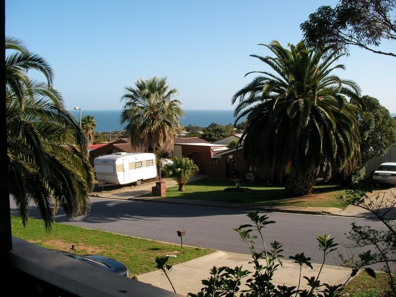 8 Ariel Street, Hallett Cove SA 5158