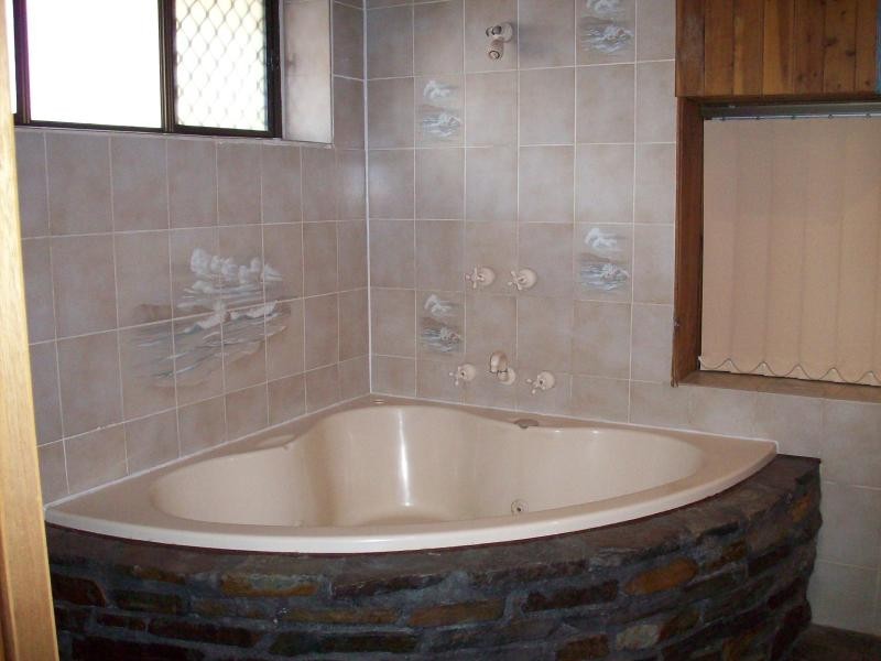 102 Richards Drive, Morphett Vale SA 5162