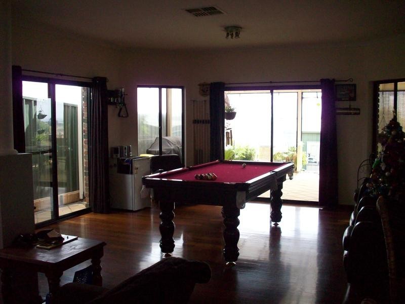 38 Elizabeth Crescent, Hallett Cove SA 5158