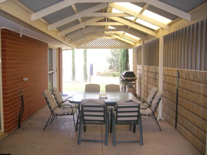 30 Holdfast Drive, Sheidow Park SA 5158