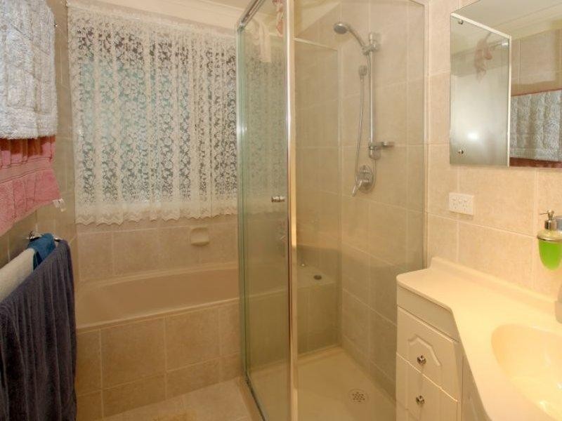 21 Hele Crescent, Trott Park SA 5158