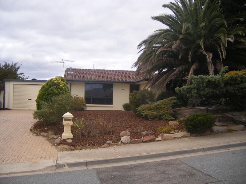 47 Moor Crescent, Hallett Cove SA 5158