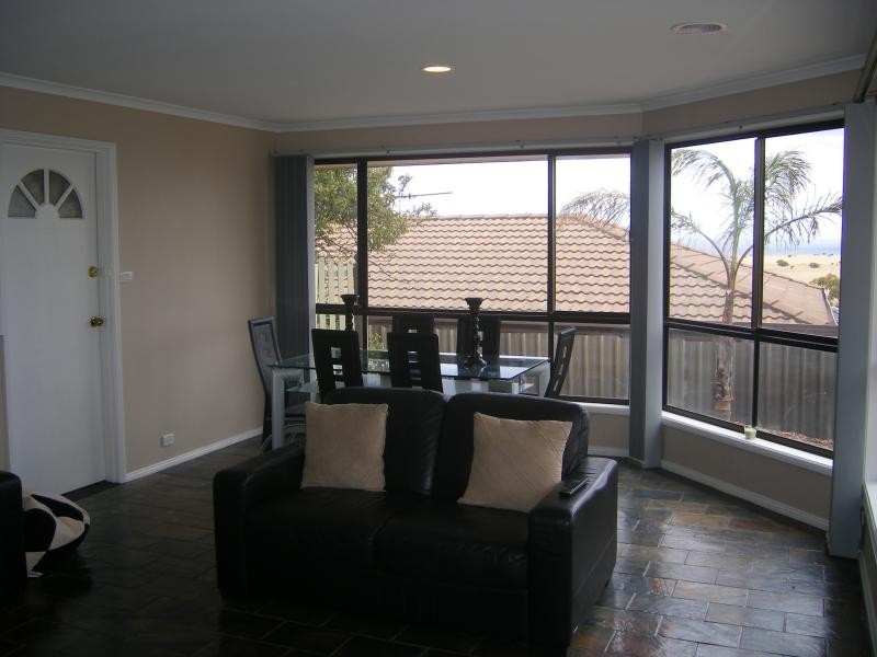 47 Moor Crescent, Hallett Cove SA 5158