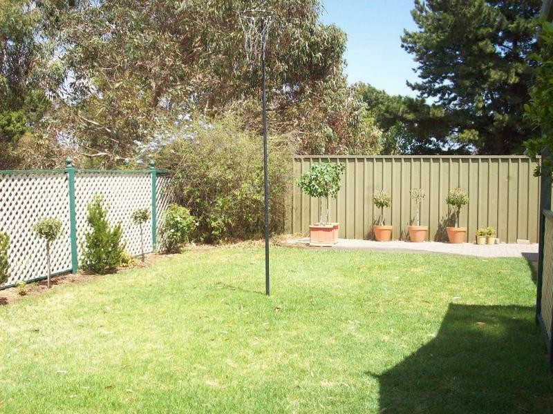 28 Arachne Drive, Hallett Cove SA 5158