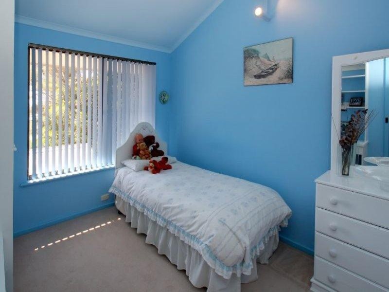 6 Thermopylae Crescent, Hallett Cove SA 5158