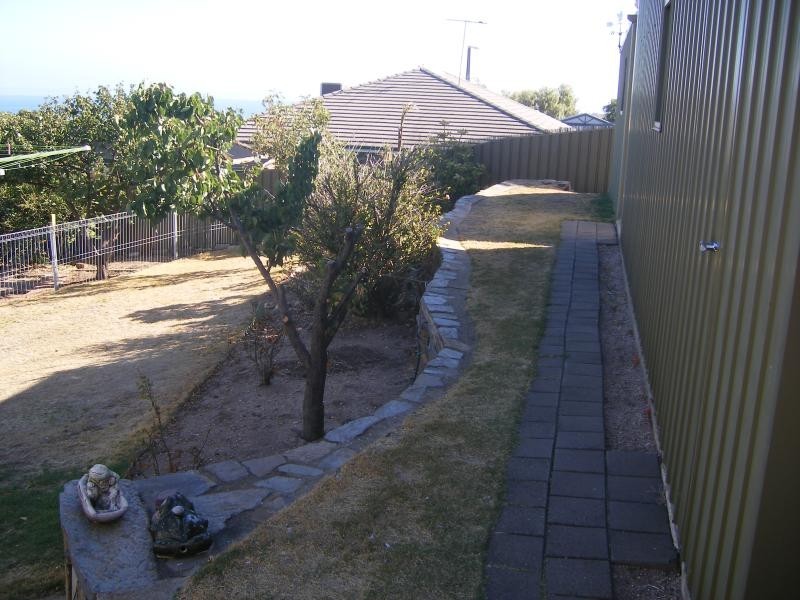 4 Yartoo Street, Hallett Cove SA 5158