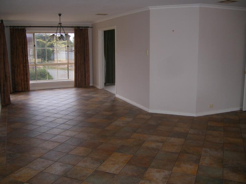 67 Ragamuffin Drive, Hallett Cove SA 5158