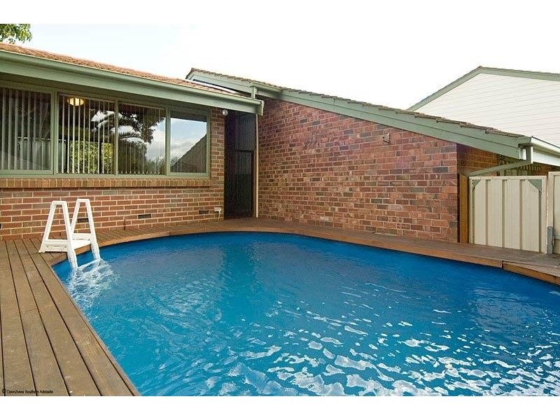 11 Ginkgo Street, Hallett Cove SA 5158