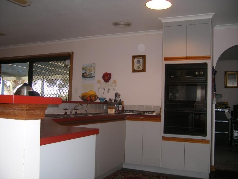 36 Barton Drive, Trott Park SA 5158