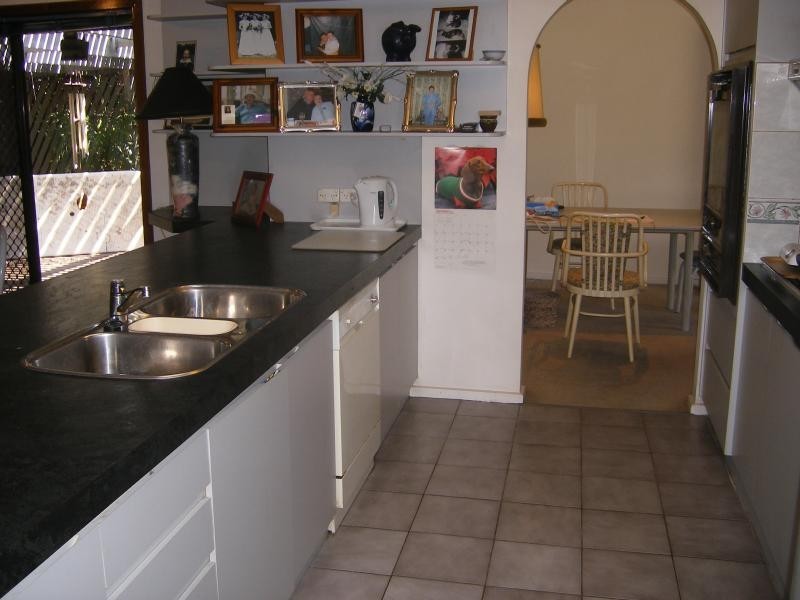 7 Coringle Crescent, Hallett Cove SA 5158