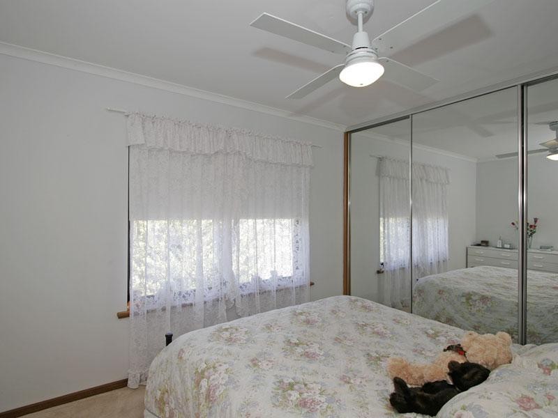 11 Chalani Cresent, Hallett Cove SA 5158